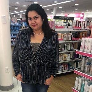 Meet your Posher, Athena